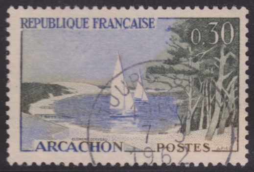 30-centime French postage stamp picturing a beach at Arcachon in Gironde